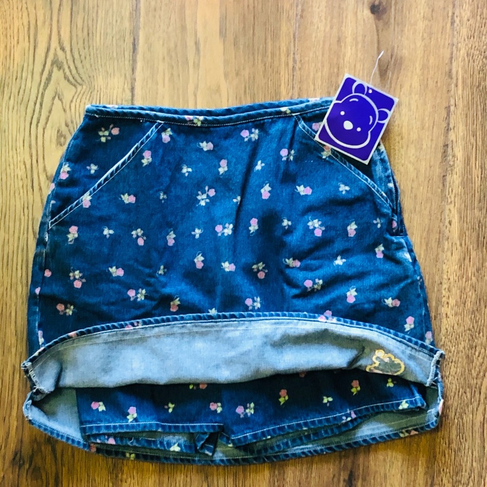 Disney Winnie the Pooh skort